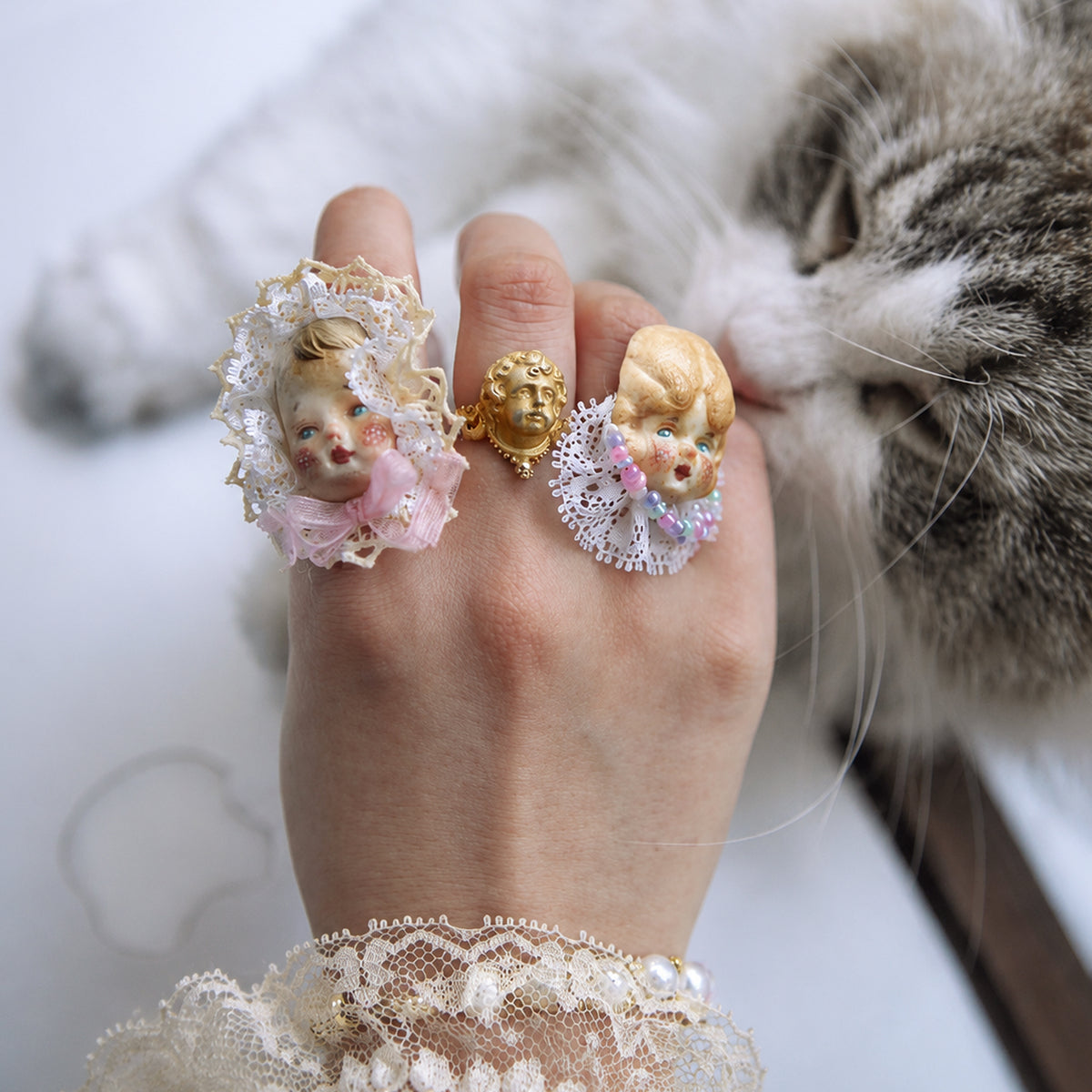 Giant Baby & Pumpkin Head Doll Ring